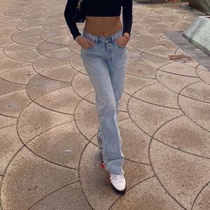 Abercrombie Curve Love Low Rise 90s Baggy Jean